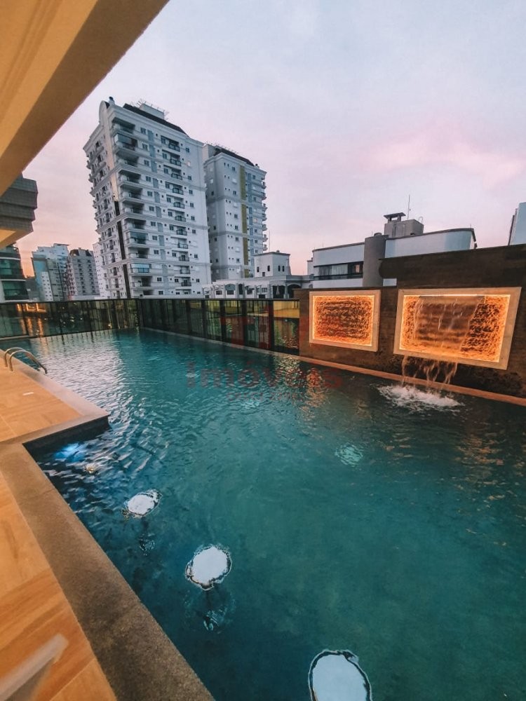 APARTAMENTO VISTA MAR COM 4 SUTES MEIA PRAIA  ITA