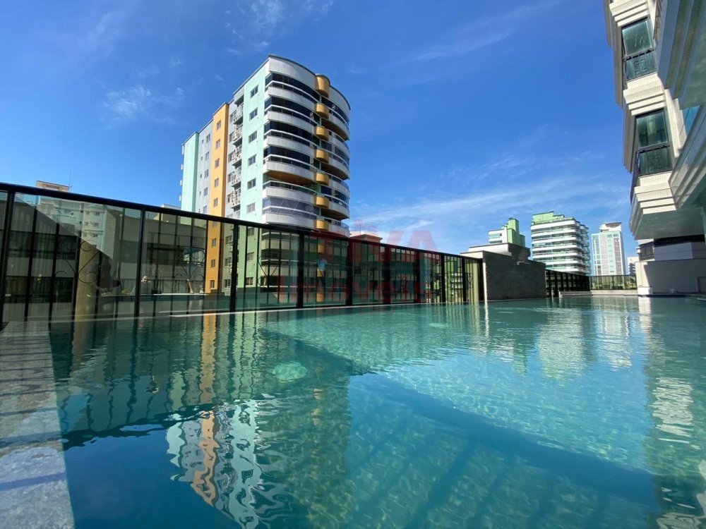 APARTAMENTO VISTA MAR COM 4 SUTES MEIA PRAIA  ITA