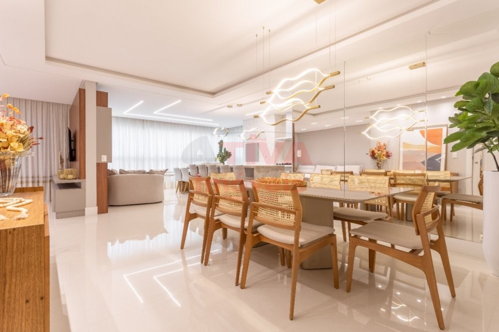 APARTAMENTO VISTA MAR COM 4 SUTES MEIA PRAIA  ITA